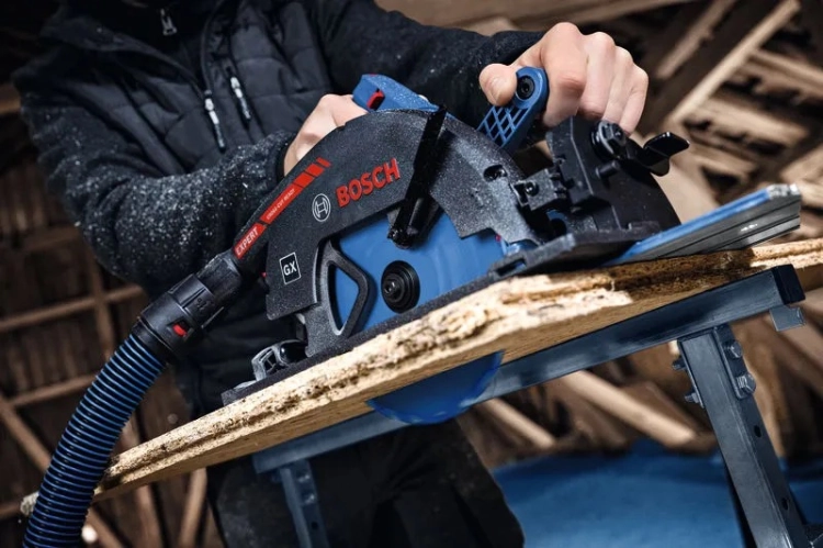 Akumulatorowa pilarka tarczowa Bosch EXKS18V-68GX