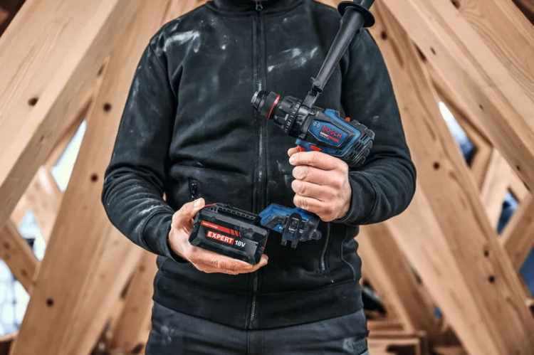 Akumulatorowa wiertarko-wkrętarka udarowa Bosch EXSB18V-150 2x8Ah 1x5,5Ah L-BOXX