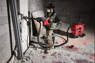 Młot wiercąco-kujący akumulatorowy MILWAUKEE M18FHACO745-0C