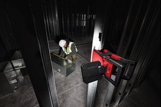 Lampa akumulatorowa MILWAUKEE M18PAL2-0 2000lm