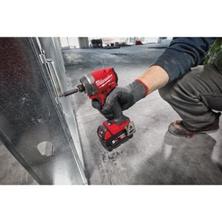 Klucz udarowy akumulatorowy 1/4" MILWAUKEE M18FID3-0X 226Nm
