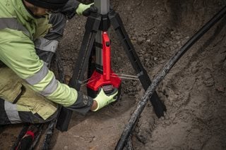 Lampa akumulatorowa MILWAUKEE M18SAL2-0 2800/ 1300/ 860lm