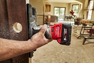 Frezarka górnowrzecionowa akumulatorowa MILWAUKEE M18FTR8-0X