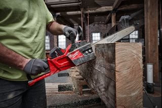 Piła łańcuchowa akumulatorowa MILWAUKEE M18FCHS35-0 35cm