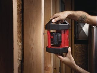 Latarka akumulatorowa MILWAUKEE M18AL-0 1500lm