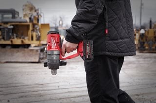 Klucz udarowy akumulatorowy 1" MILWAUKEE M18ONEFHIWF1-0X, 2400Nm