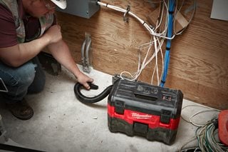 Odkurzacz akumulatorowy MILWAUKEE M18VC-2