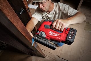 Wyrzynarka akumulatorowa MILWAUKEE M18FJS-0X