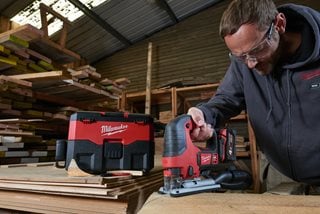 Wyrzynarka akumulatorowa MILWAUKEE M18BJS-0