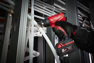 Opalarka akumulatorowa MILWAUKEE M18BHG-502C