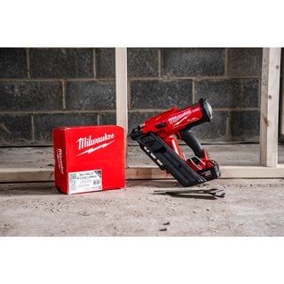 Gwoździarka akumulatorowa MILWAUKEE M18FFN-0C