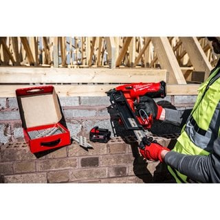 Gwoździarka akumulatorowa MILWAUKEE M18FFN-0C