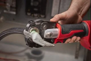 Zaciskarka akumulatorowa MILWAUKEE M18HCCT-201C-FL