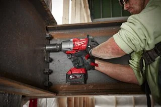 Akumulatorowy klucz udarowy 1/2" MILWAUKEE M18 ONEFHIWF12-0X