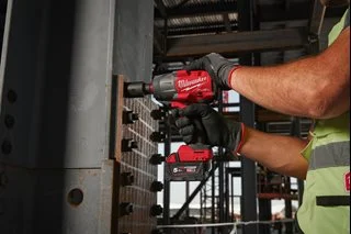 Akumulatorowy klucz udarowy 1/2" MILWAUKEE M18 FHIW2F12-502X