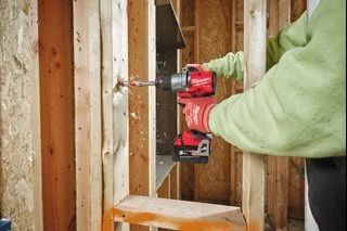 Akumulatorowa wiertarko-wkrętarka MILWAUKEE M18 FDD3-502X