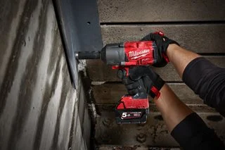 Akumulatorowy klucz udarowy 3/4" MILWAUKEE M18 ONEFHIWF34-0
