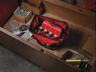 Ładowarka 4-portowa 12V MILWAUKEE M12 C4