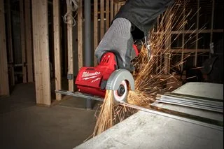Przecinarka do wielu materiałów 12V MILWAUKEE M12 FCOT-0