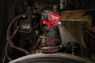 Klucz udarowy 1/2" 12V MILWAUKEE M12 FCIWP12G3-0