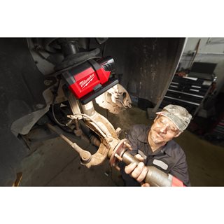Lampa do oświetlania powierzchni z obrotową głowicą 12V MILWAUKEE M12 PAL-0