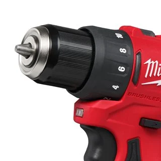 Bezszczotkowa wiertarko-wkrętarka 12V MILWAUKEE M12 BLDDRC-202C
