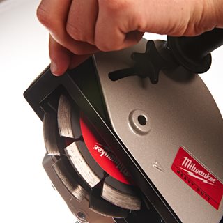 Bruzdownica MILWAUKEE WCE30 1500W