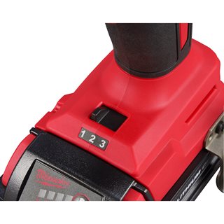 Akumulatorowy klucz udarowy 18V MILWAUKEE M18 BLIDR-0X